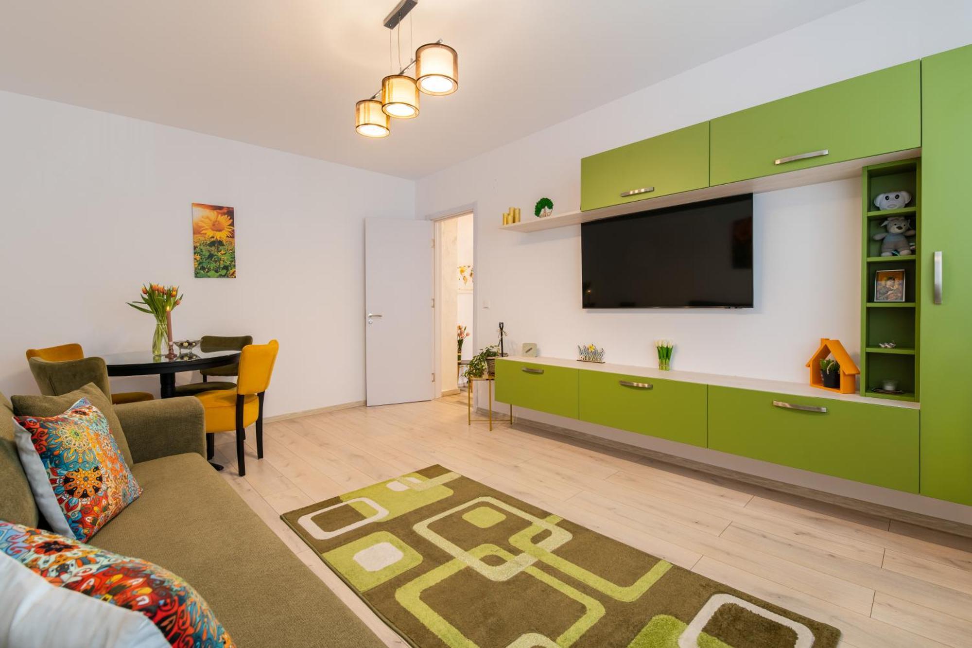 בראשוב Springhome - Cozy Apartment With Balcony & Parking מראה חיצוני תמונה